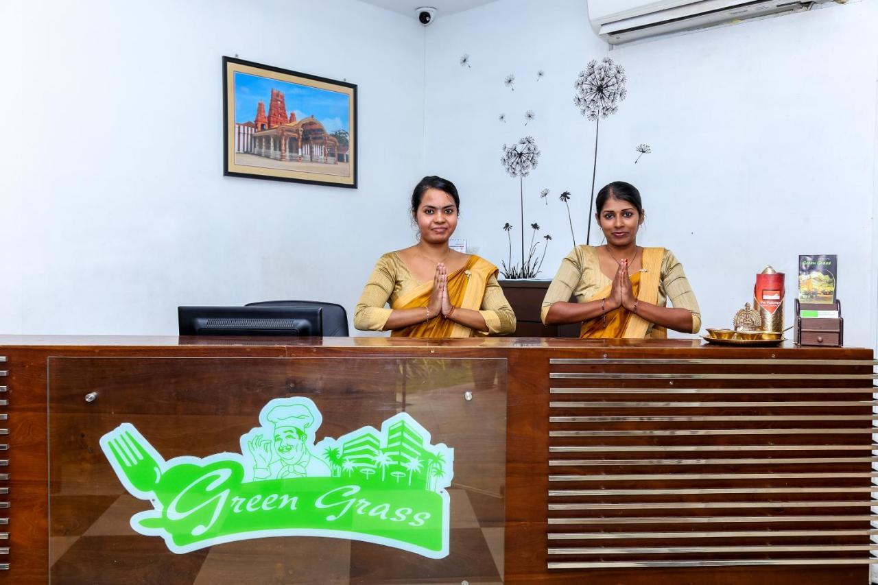 Green Grass Hotel & Restaurant Jaffna Exteriör bild